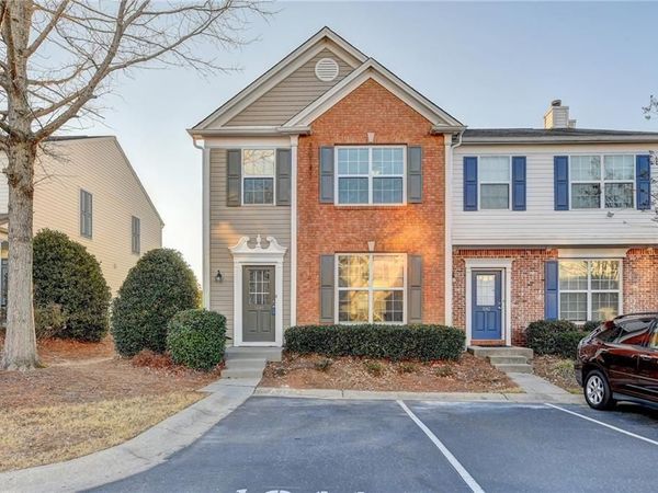 1044 Prestwyck Court , Alpharetta, GA 30004