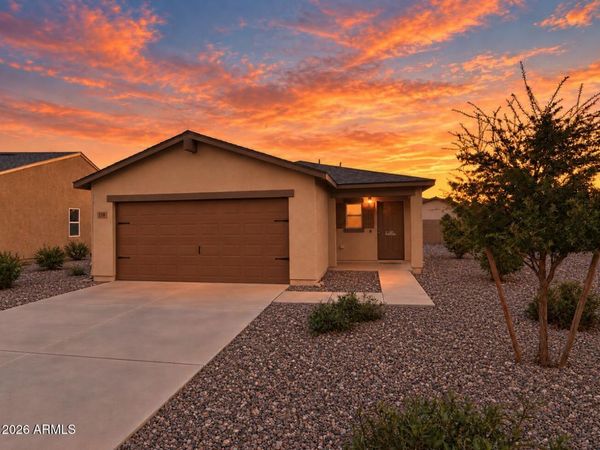 110 S AZTECA Drive, Eloy, AZ 85131