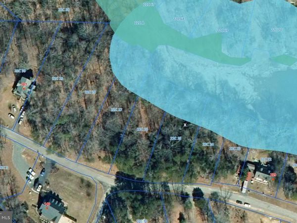 QUEENS WAY, MONTROSS, VA 22520