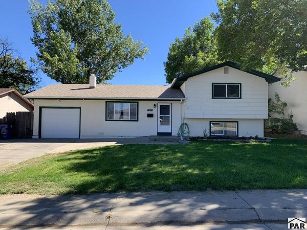 122 Deauville Lane, Pueblo, CO 81005