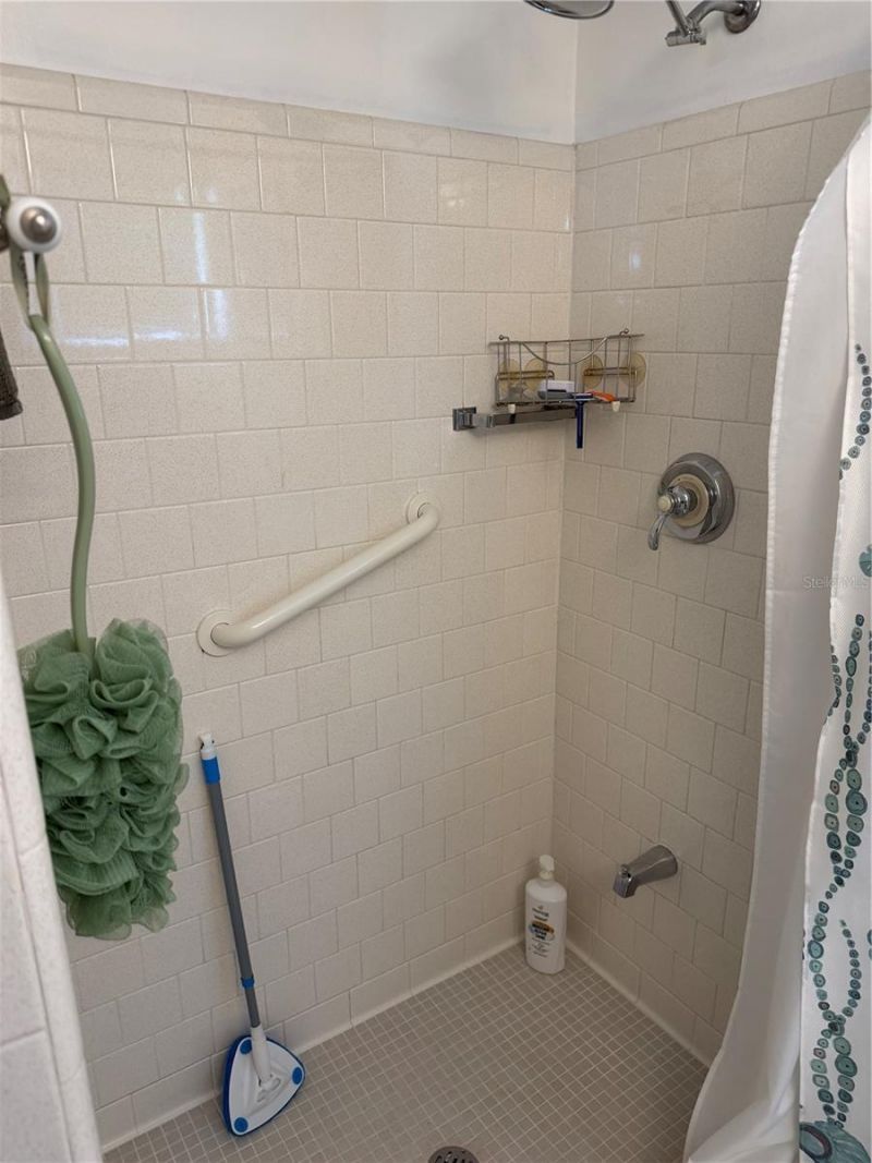 1807 University Place , Unit 151, Sarasota, FL 34235 Photo