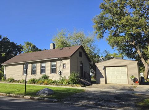 Main Photo