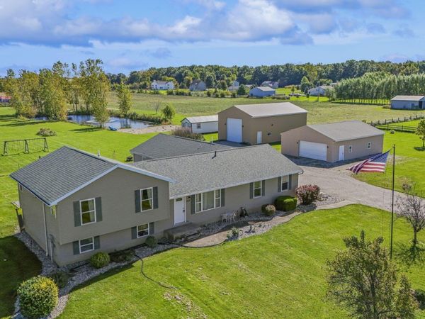 969 Oh-590, Graytown, OH 43432