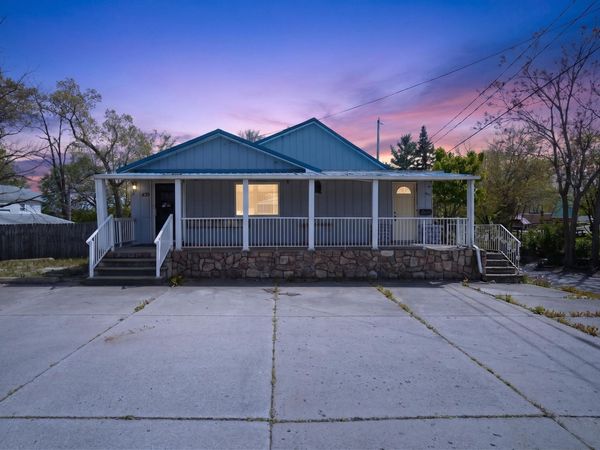 439 W Columbia Avenue W, Battle Creek, MI 49015