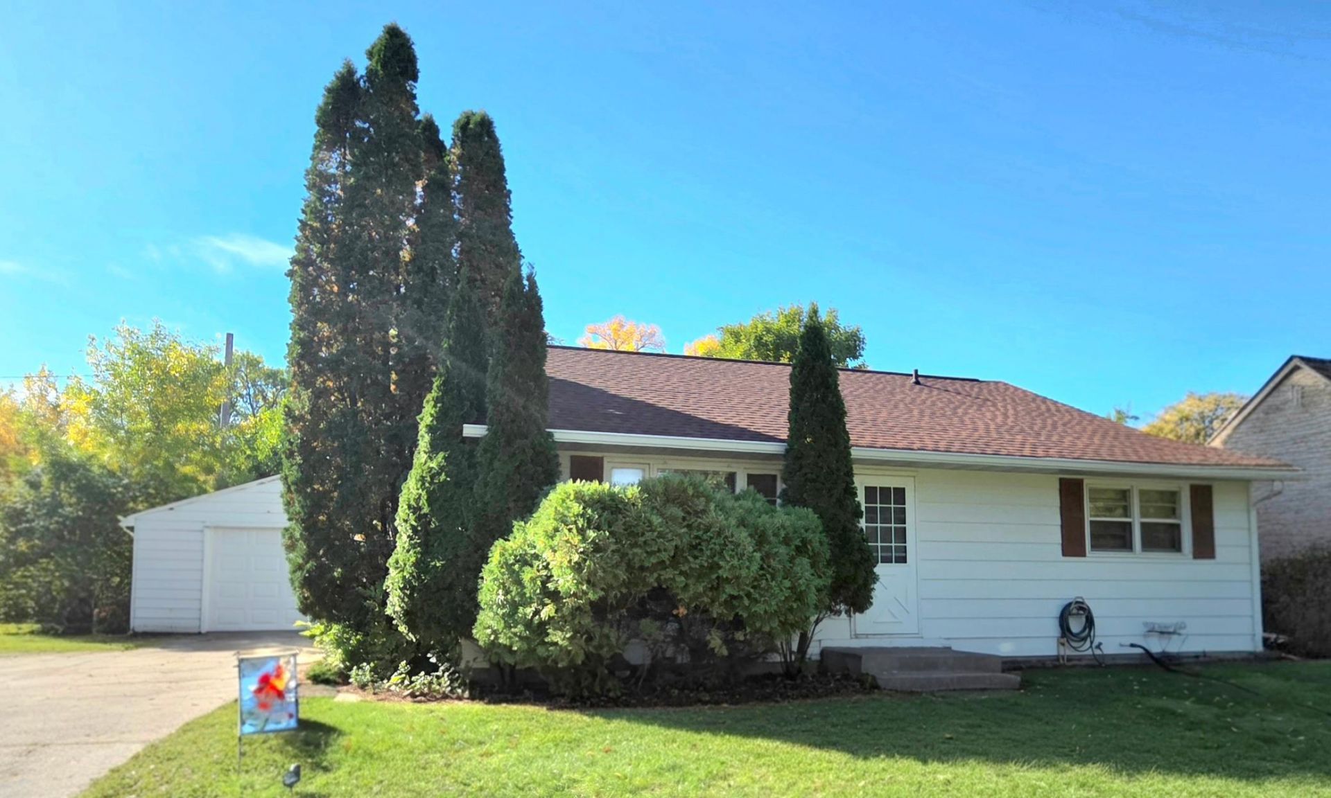 1323 12th Avenue N primary photo