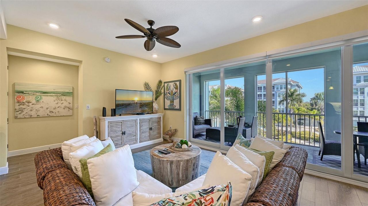 388 Aruba Circle , Unit 201, Bradenton, FL 34209 Photo