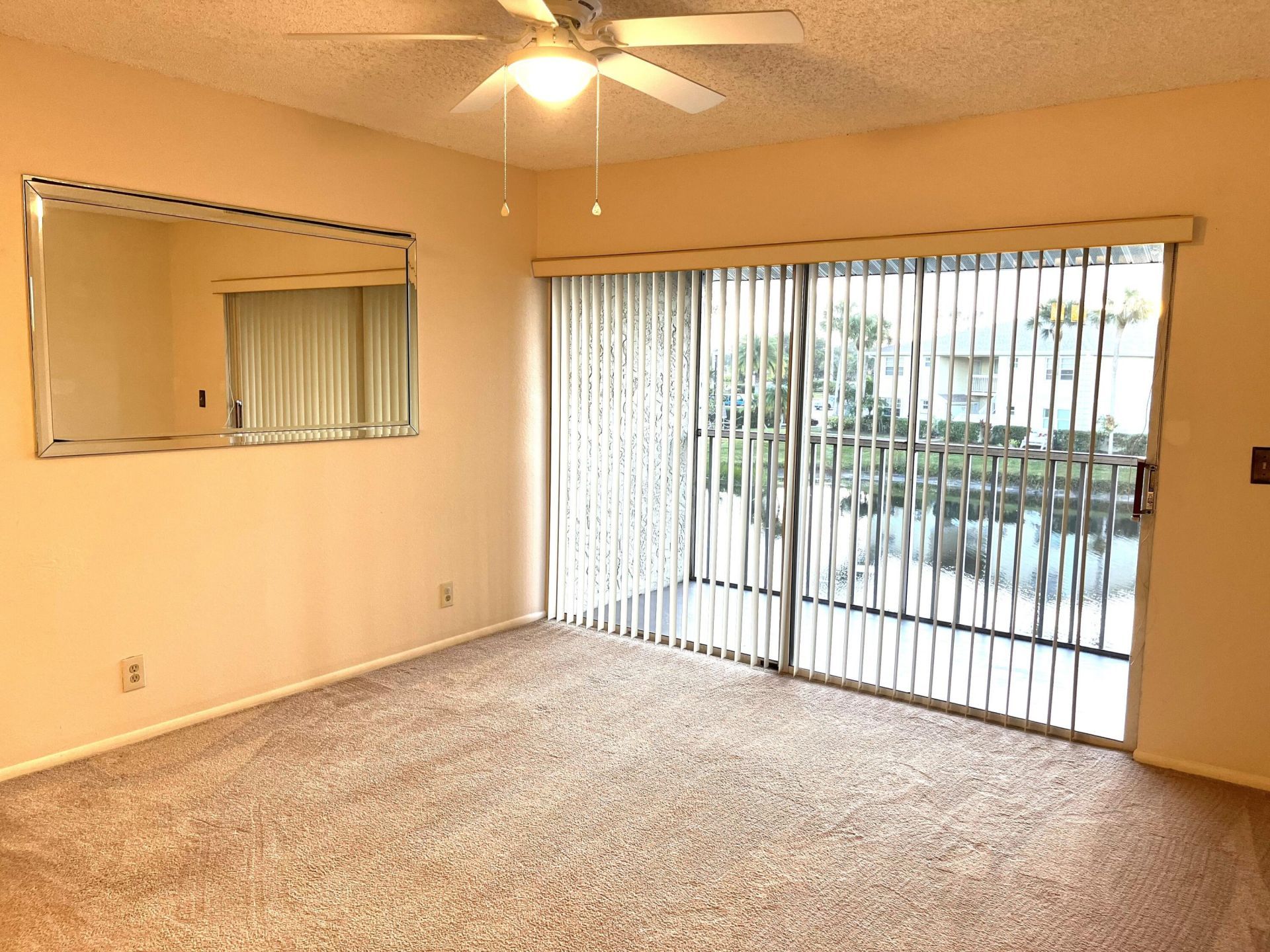 R-1531 SE Royal Green Circle, Unit R-206, Port Saint Lucie, FL 34952 Photo