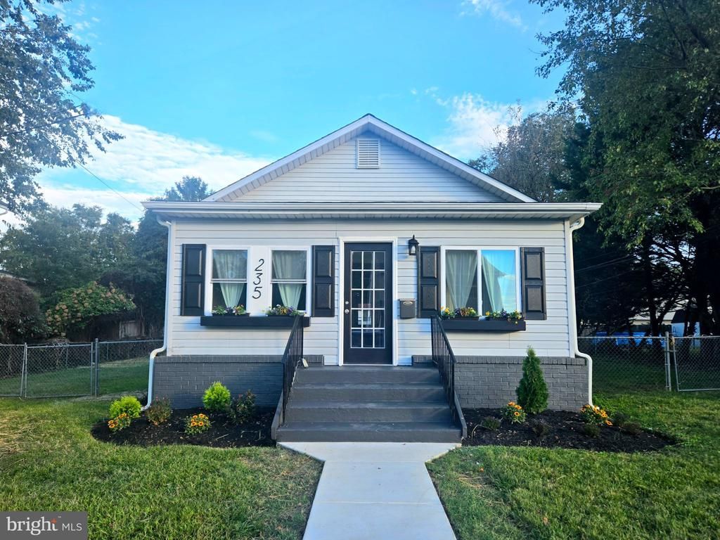 235 CARVEL ROAD , PASADENA, MD 21122