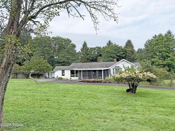 306 Springbrook Road , Shohola, PA 18458