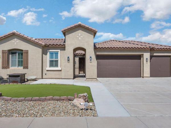 18512 W SAN MIGUEL Avenue, Litchfield Park, AZ 85340