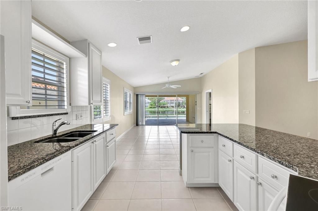 3312 Cayman Ln, Naples, FL 34119 Photo