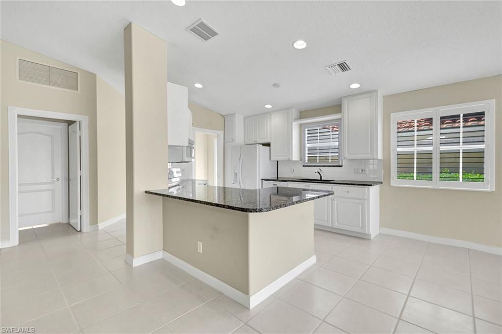 3312 Cayman Ln, Naples, FL 34119 Photo