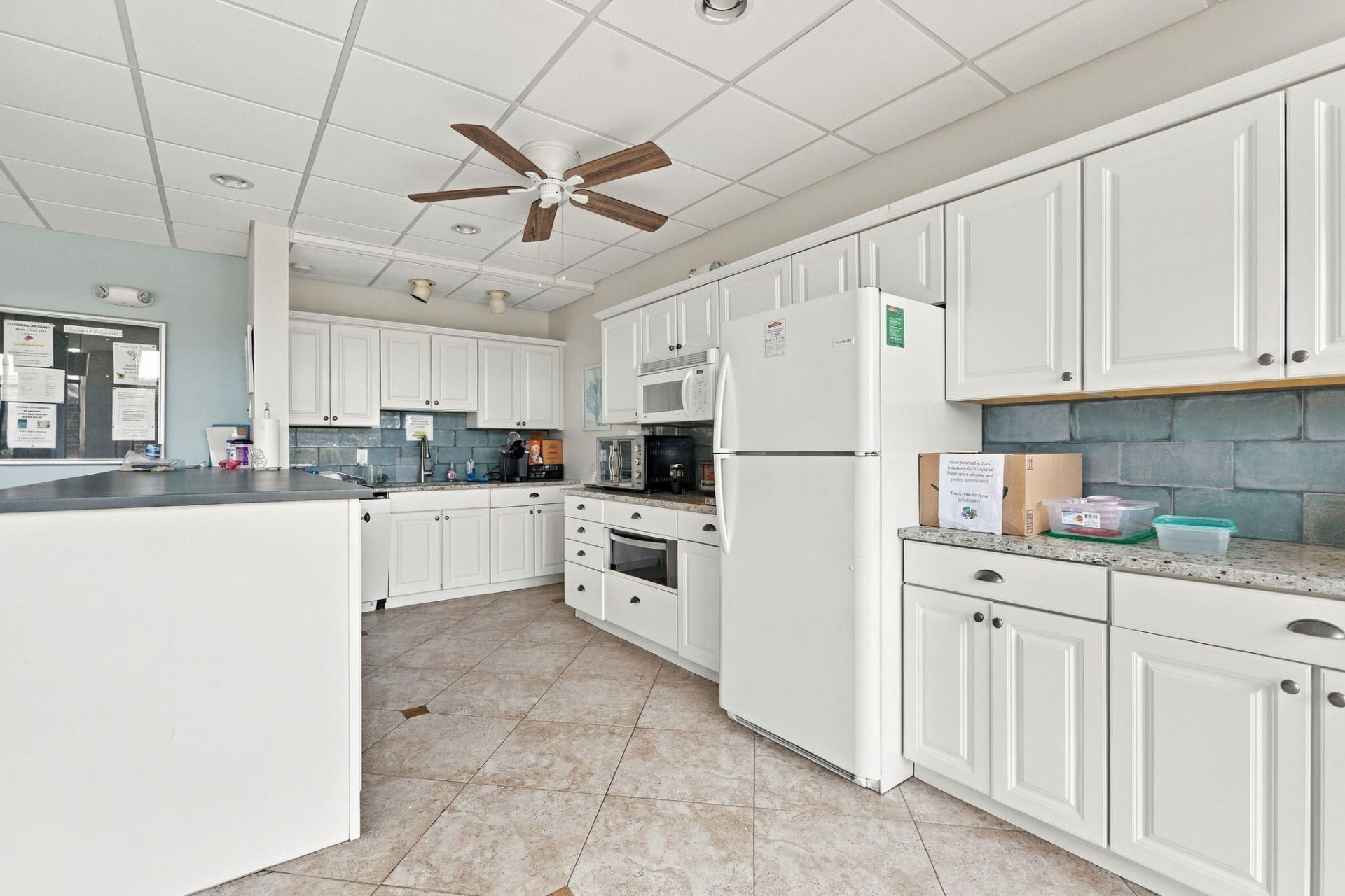9940 S Ocean Drive, Unit 407, Jensen Beach, FL 34957 Photo