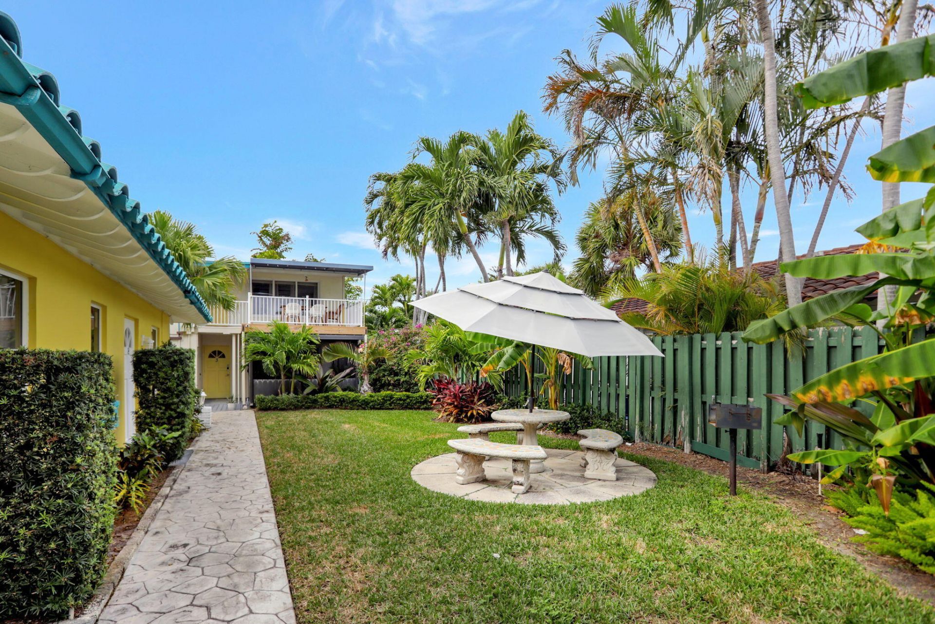 305 Hibiscus Avenue, Pompano Beach, FL 33062 Photo