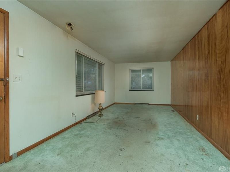 1204 Chateau Drive, Kettering, OH 45429 Photo 10