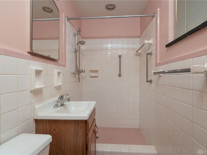 1204 Chateau Drive, Kettering, OH 45429 Photo 19