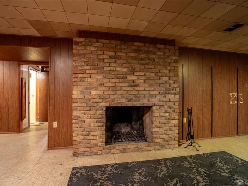 1204 Chateau Drive, Kettering, OH 45429 Photo 23