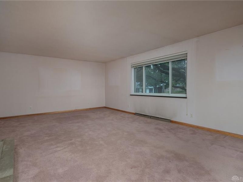 1204 Chateau Drive, Kettering, OH 45429 Photo 5