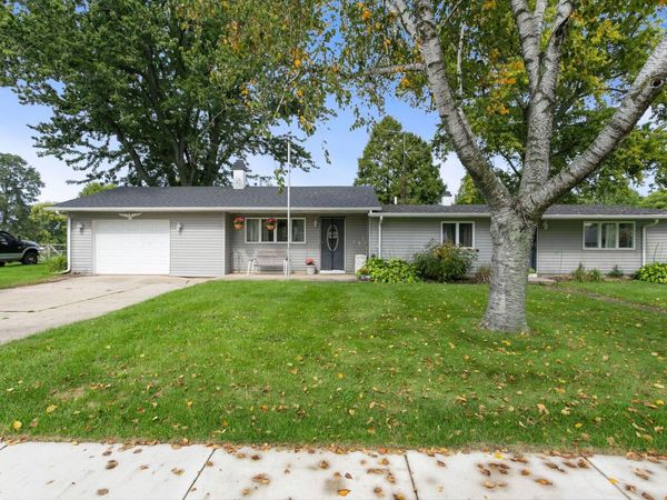 529 W Elm Street, New Carlisle, IN 46552