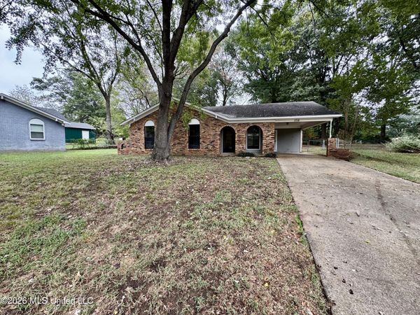 1719 Brown Cove, Southaven, MS 38671
