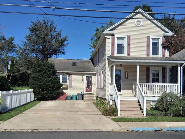 27 2nd Street , Larksville, PA 18651