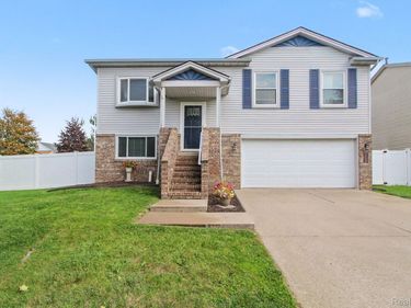 5335 Barbara Avenue, Trenton, Mi 48183