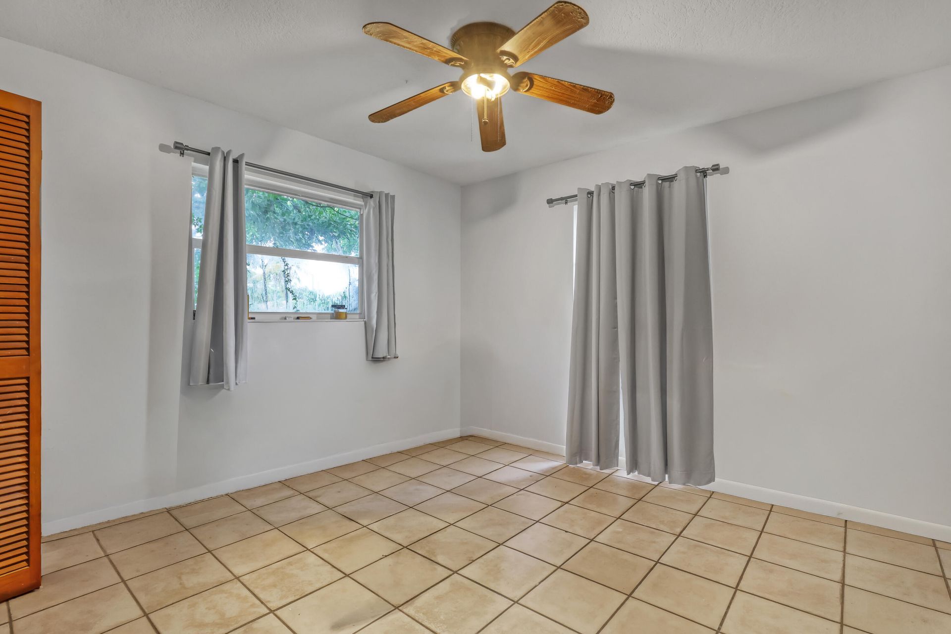 110 Meadowlark Drive, Royal Palm Beach, FL 33411 Photo