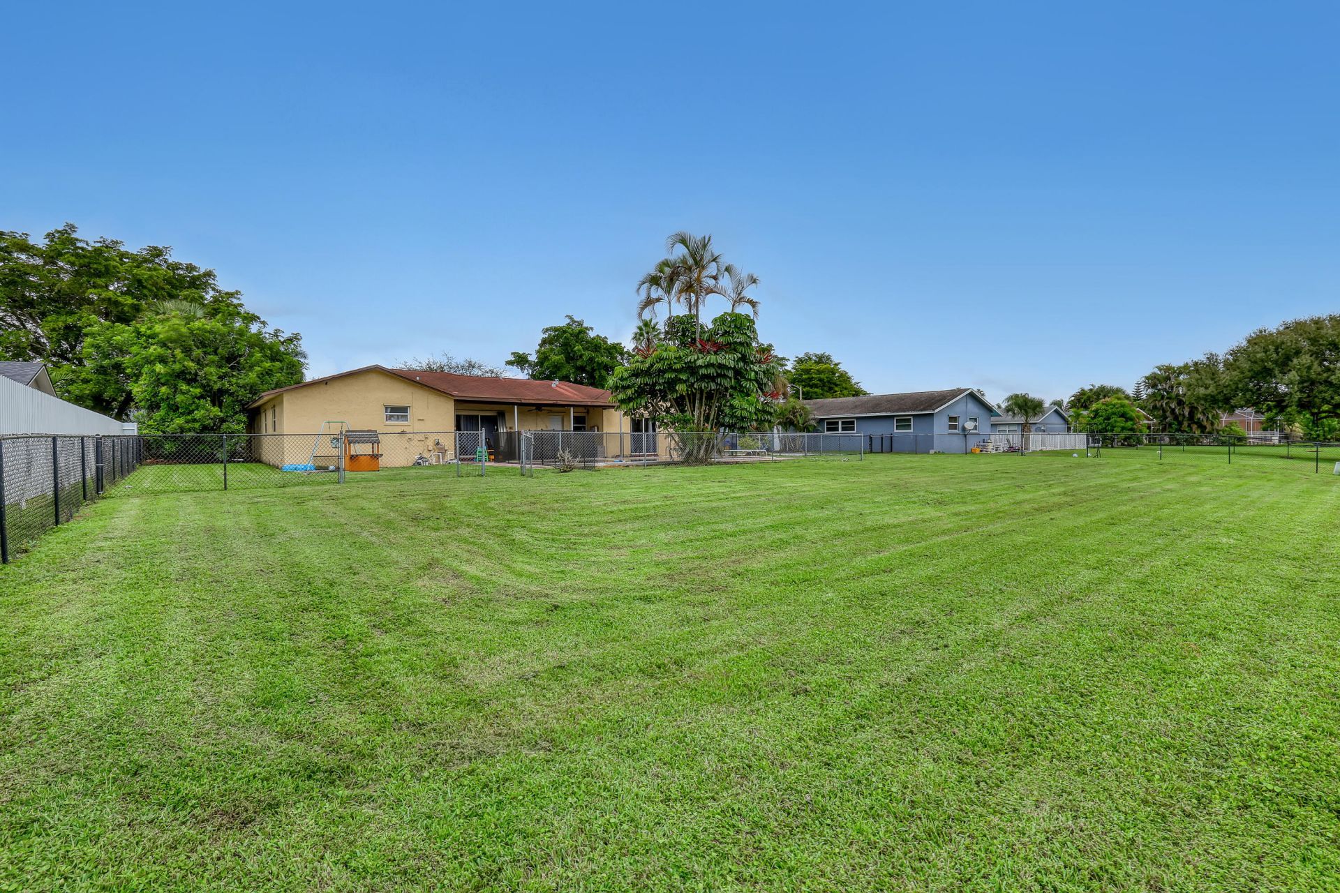 110 Meadowlark Drive, Royal Palm Beach, FL 33411 Photo