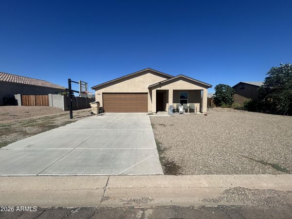 9066 W TORREON Drive, Arizona City, AZ 85123