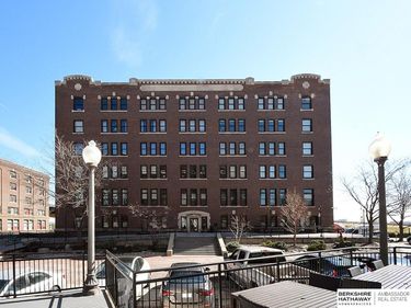 105 S 9 Street, Unit 512, Omaha, NE 68102
