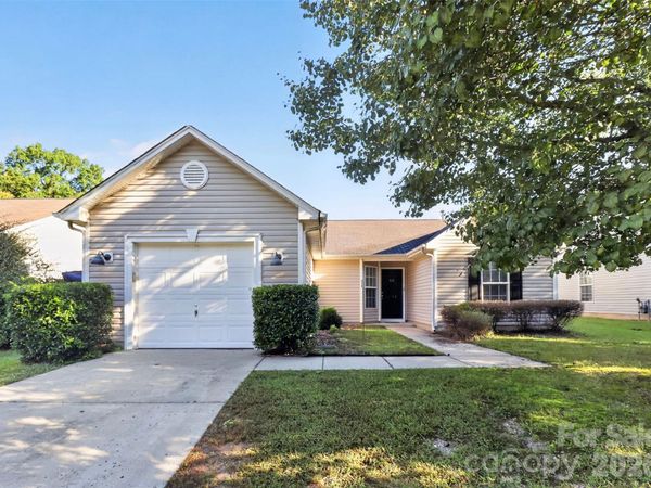 1713 Summit Ridge Lane , Kannapolis, NC 28083