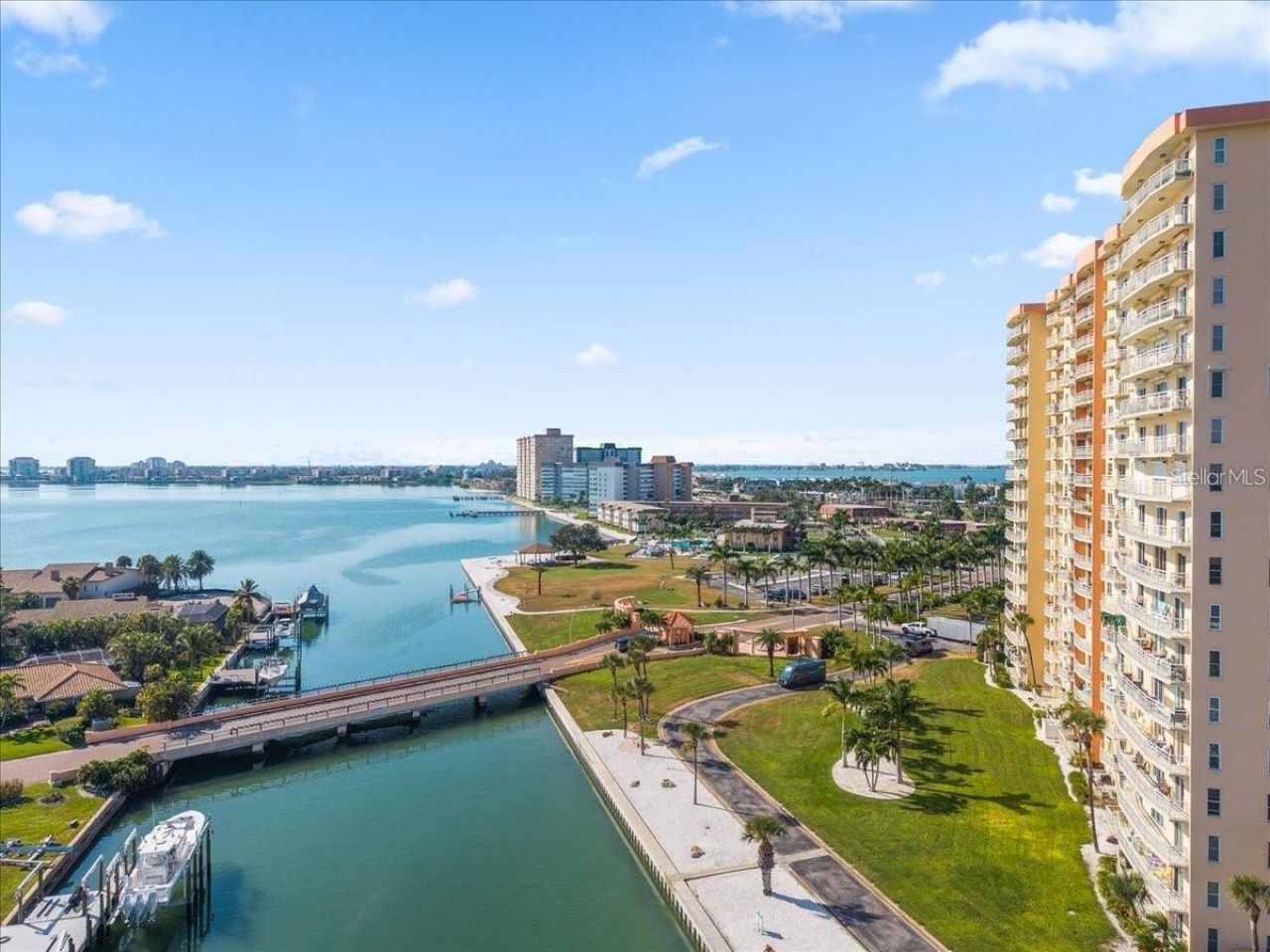 4900 Brittany Drive S, Unit 610, Saint Petersburg, FL 33715 Photo