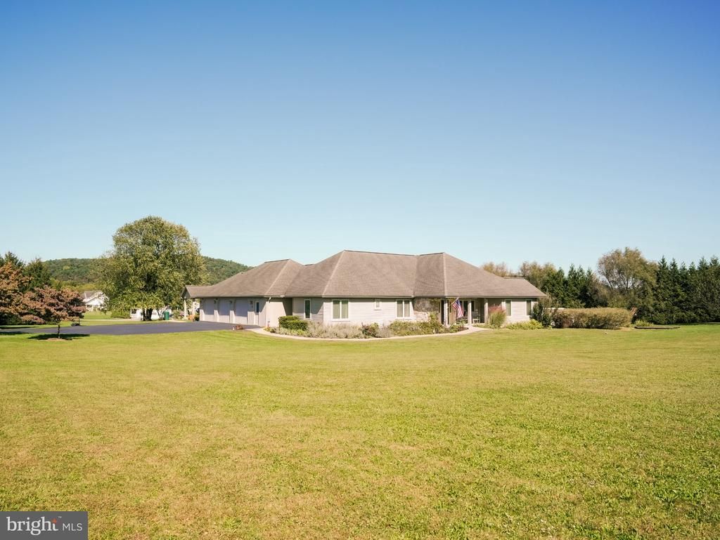 70 LIONS CLUB PARK ROAD, PORT ROYAL, PA 17082