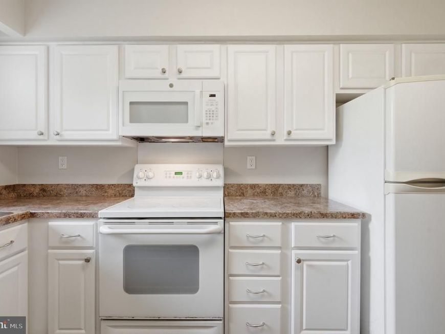 500 E E Lancaster Avenue, Unit 108A, Wayne, PA 19087 Main Photo