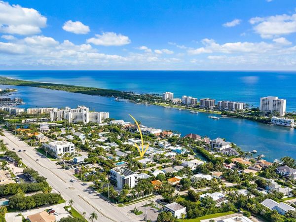 3437 Palm Court, Jupiter, FL 33469