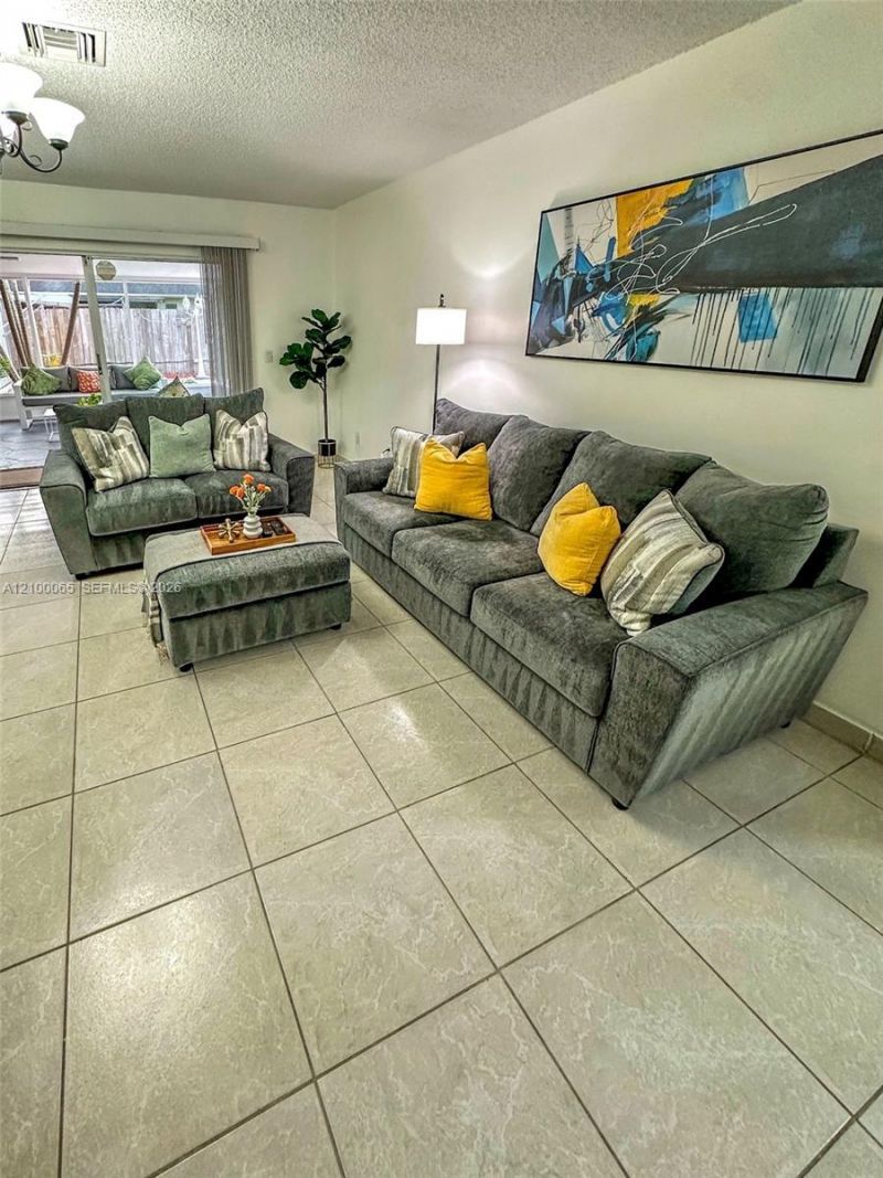 1063 Concert Way , Royal Palm Beach, FL 33411 Photo