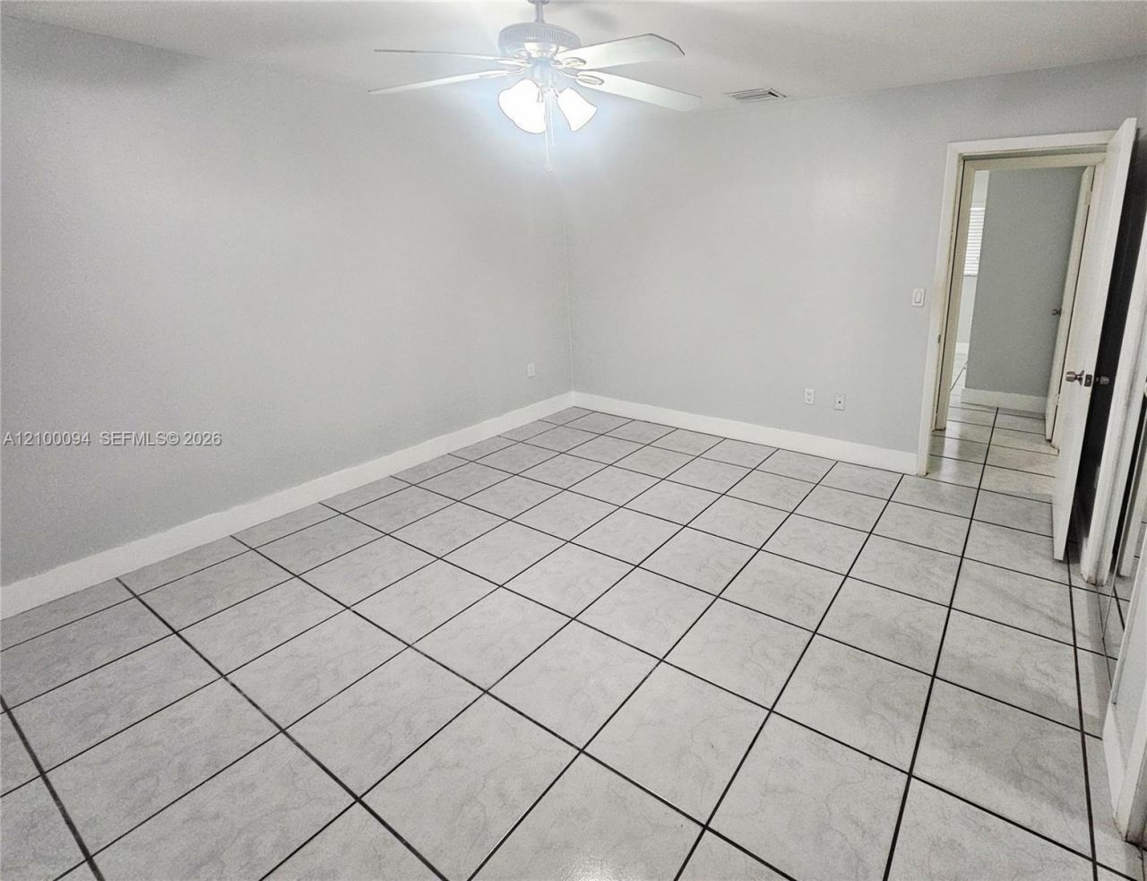 3501 SW 12 St , Unit 3501, Miami, FL 33135 Photo