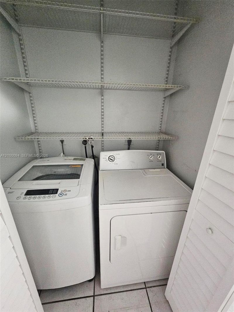 3501 SW 12 St , Unit 3501, Miami, FL 33135 Photo