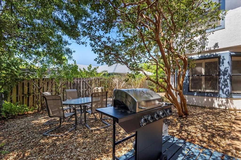 2250 SE Country Club Lane, Stuart, FL 34996 Photo
