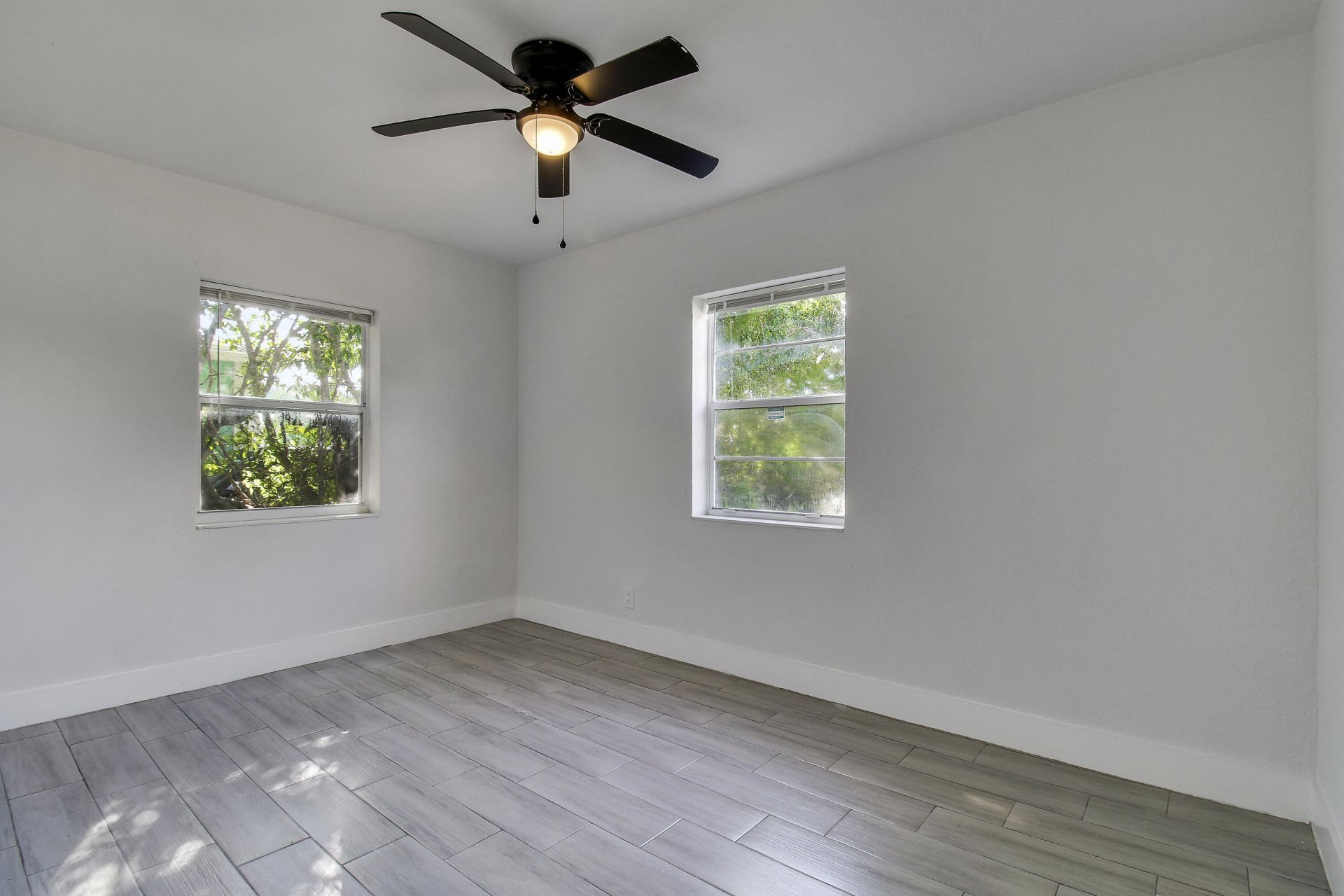 400 W 15th Street, Riviera Beach, FL 33404 Photo