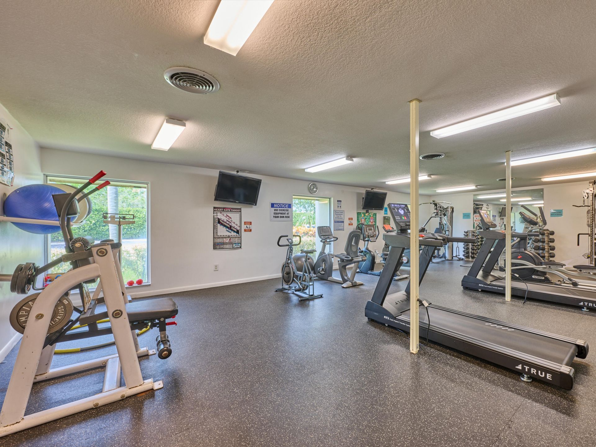 9 Willowbrook Lane, Unit 107, Delray Beach, FL 33446 Photo
