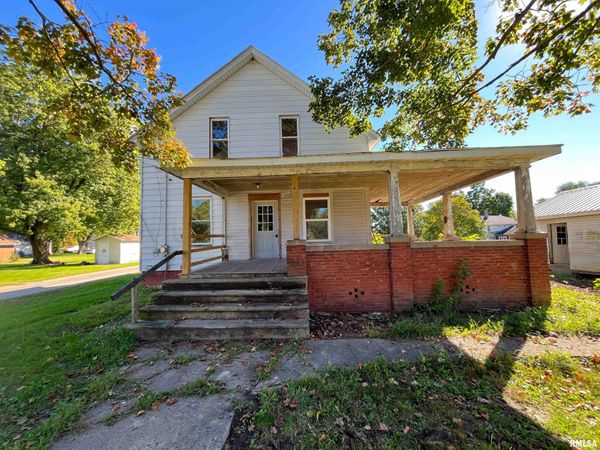 501 S LIBERTY Street, Vermont, IL 61484