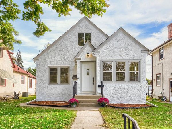 3841 29th Avenue S, Minneapolis, MN 55406