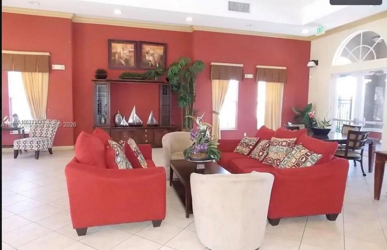 5929 Royal Way, Unit 5929, Tamarac, FL 33321 Photo
