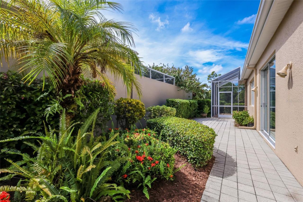 8702 52nd Drive E, Bradenton, FL 34211 Photo
