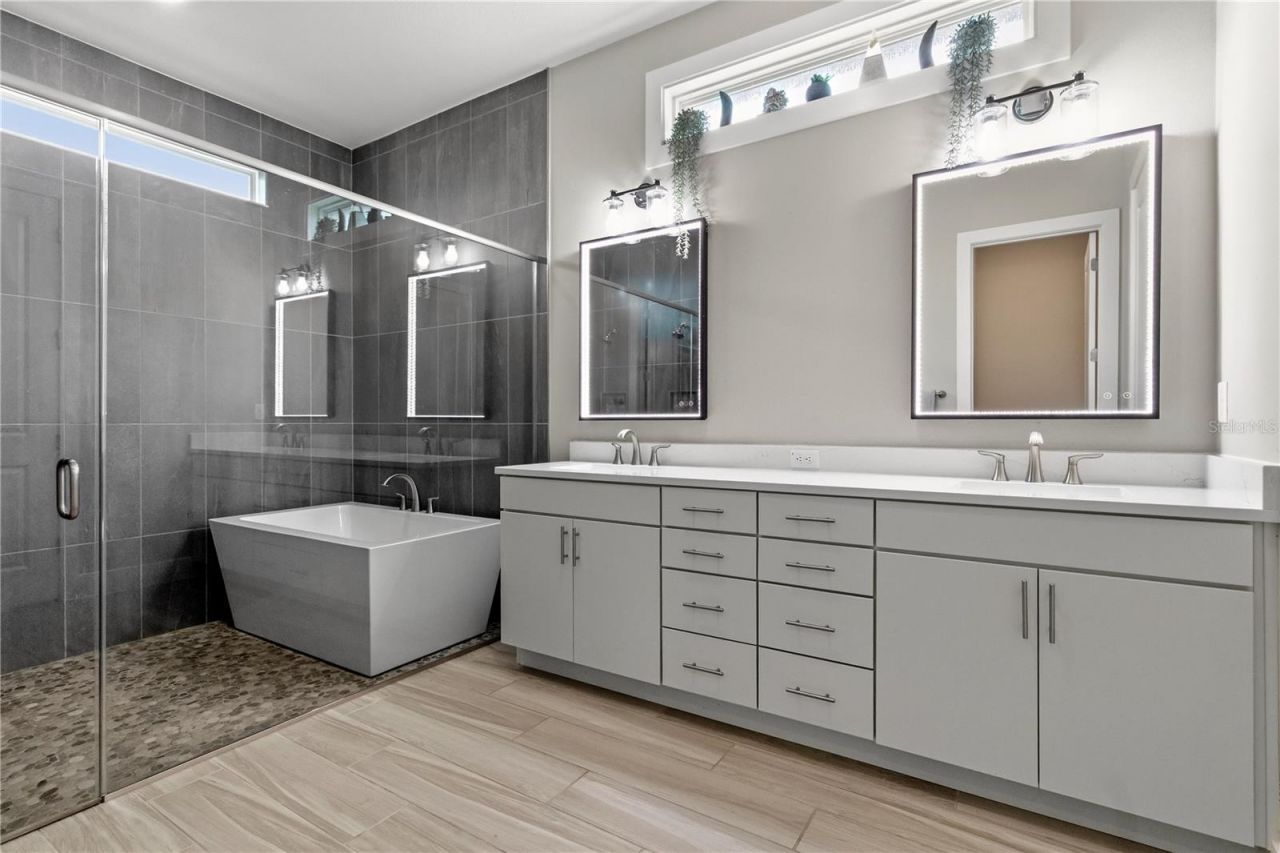 10782 Torchwood Sea Way, San Antonio, FL 33576 Photo