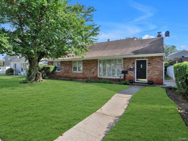 364 E State Street , Long Beach, NY 11561