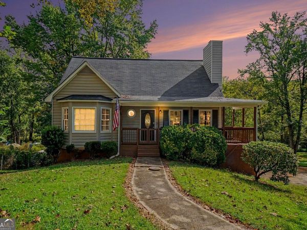 481 Don Circle SW, Marietta, GA 30064