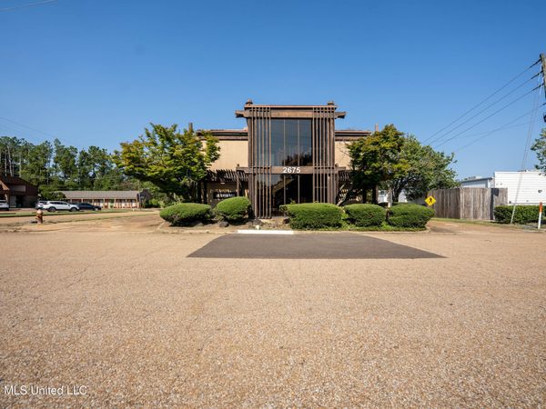 2675 River Ridge Drive, Jackson, MS 39216