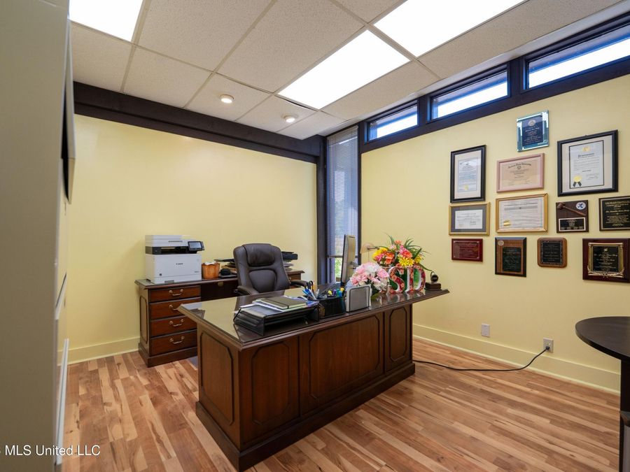Property Image 39